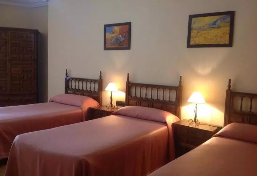 スタンダードトリプルルーム, Hostal Argentino