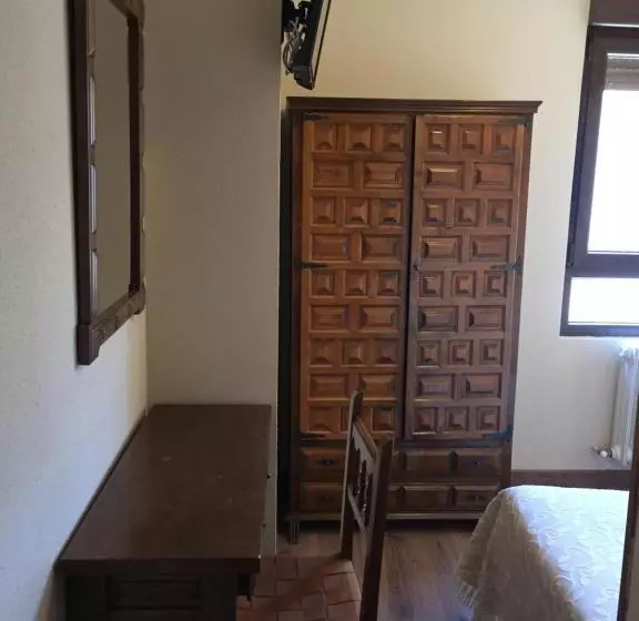 スタンダードシングルルーム, Hostal Argentino