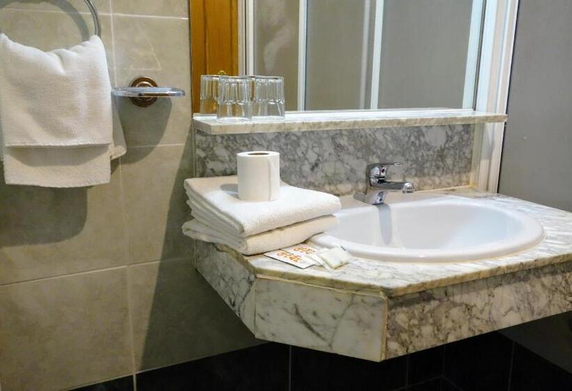 اتاق استاندارد, Trípolis Toledo