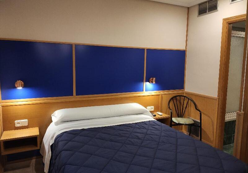 اتاق استاندارد, Trípolis Toledo