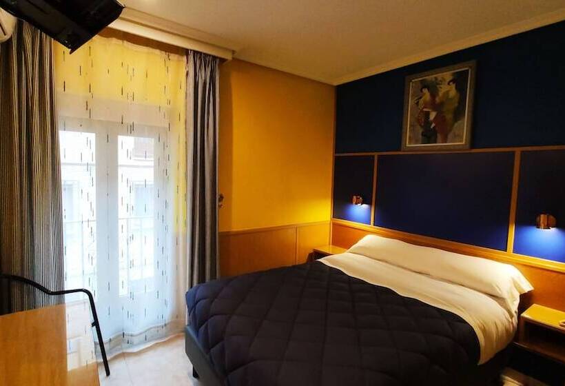 اتاق استاندارد یک نفره, Trípolis Toledo