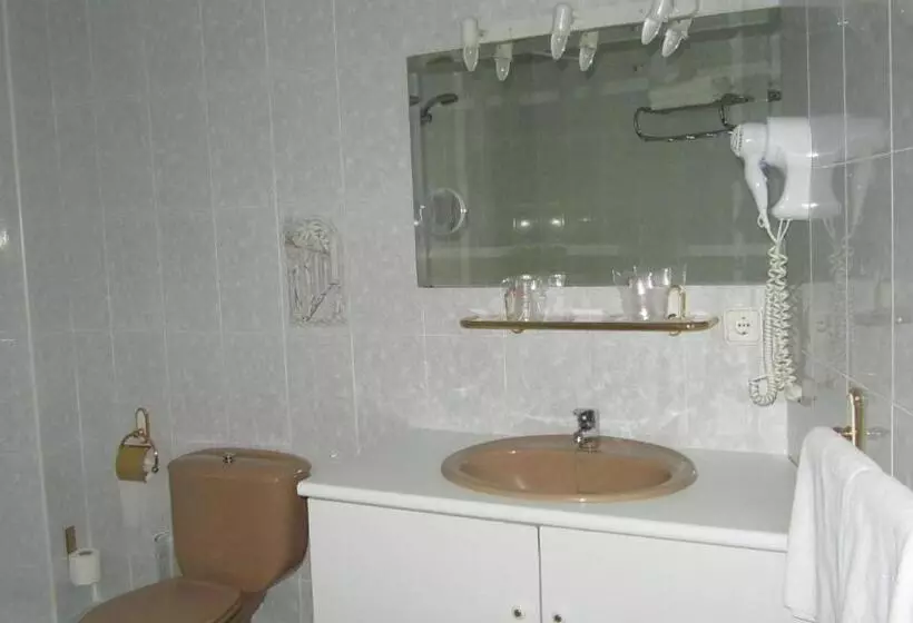 スタンダード４人部屋, Hostal Vista Alegre