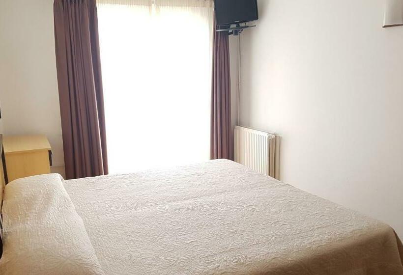 غرفة قياسية, La Cala