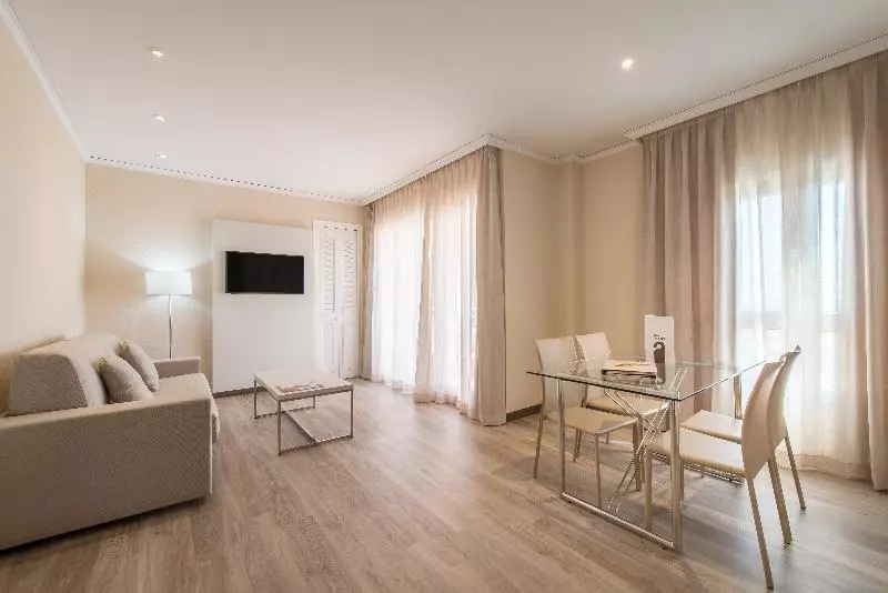 Klassische Suite, Oliva Nova Beach & Golf