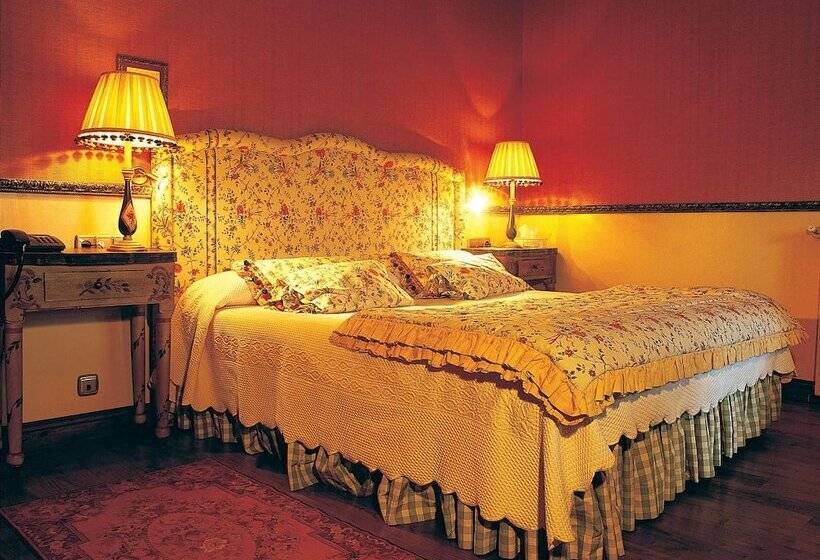 수피리어 룸, Palacio De Cutre