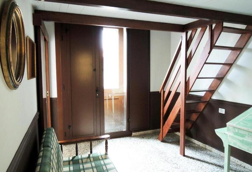 Номер Стандарт, Pension Silene Orotava
