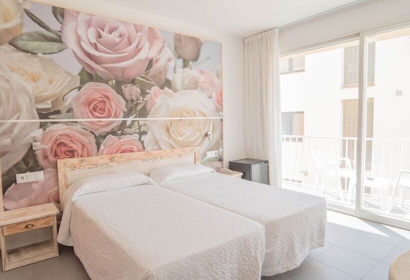 غرفة قياسية مزوَّدة بشُرفة, S’agoita