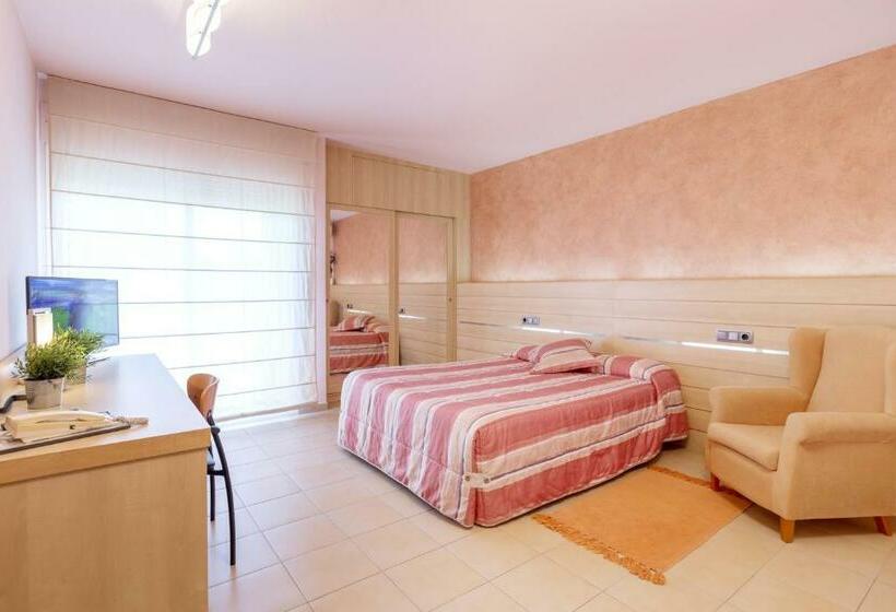 스탠다드 룸, Sausa