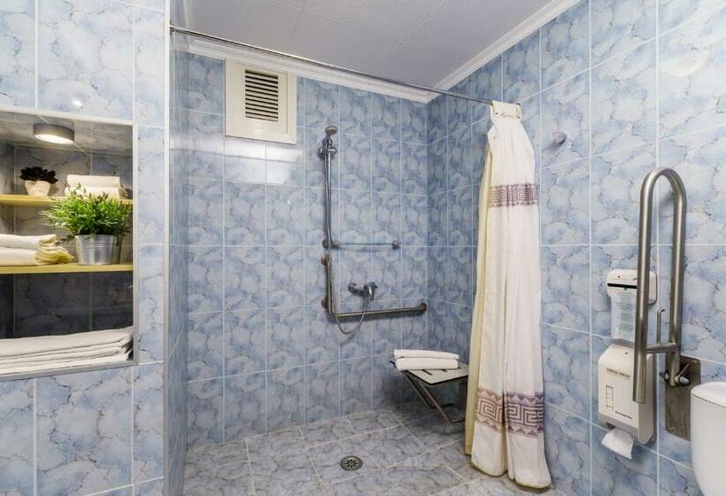 스탠다드 룸, Sausa