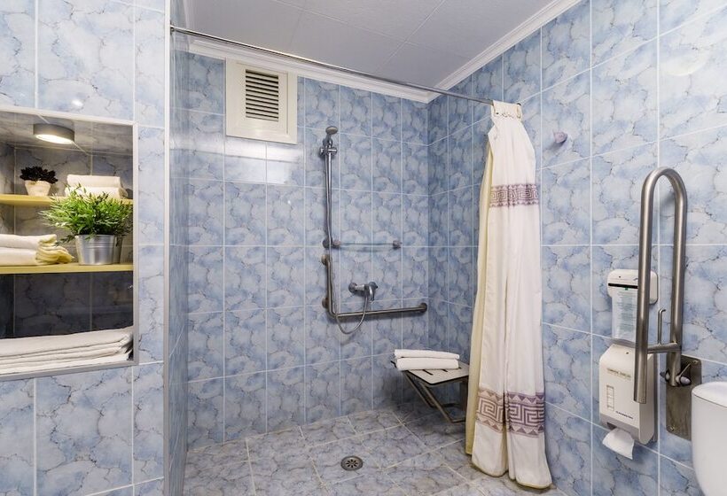 스탠다드 룸, Sausa