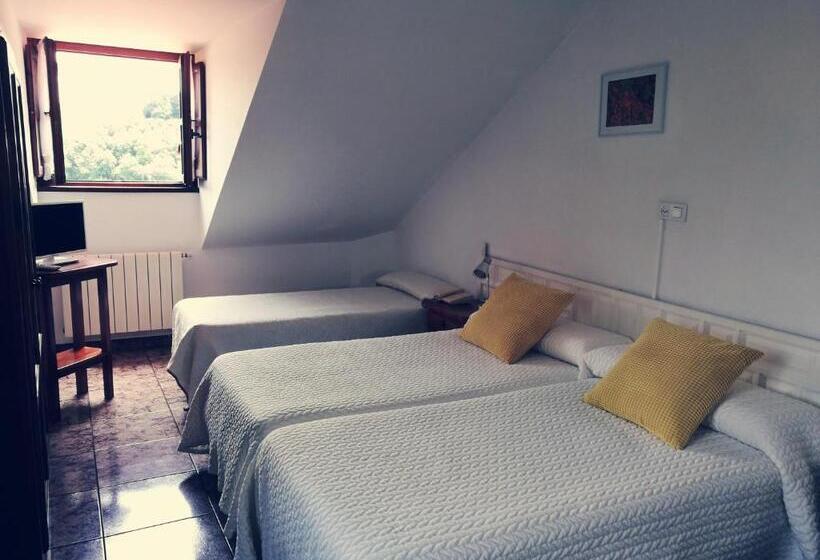 标准三人间, Solatorre