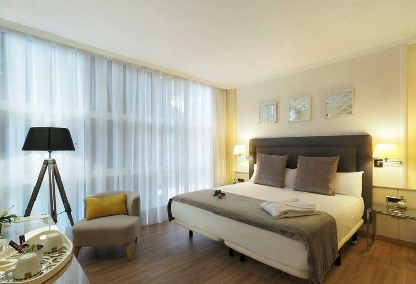 Номер Стандарт Трехместный, Vilana Hotel Boutique
