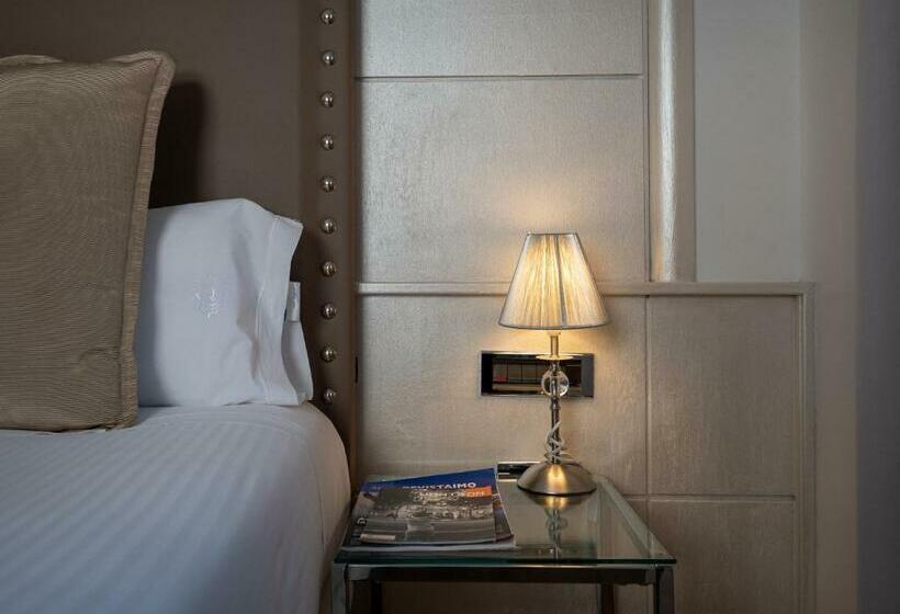 Номер Стандарт Трехместный, Vilana Hotel Boutique