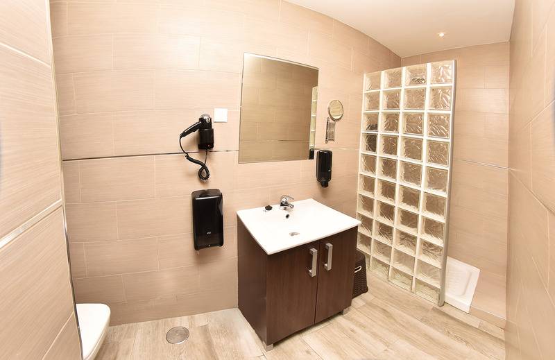 スタンダードルーム, Zen Airport