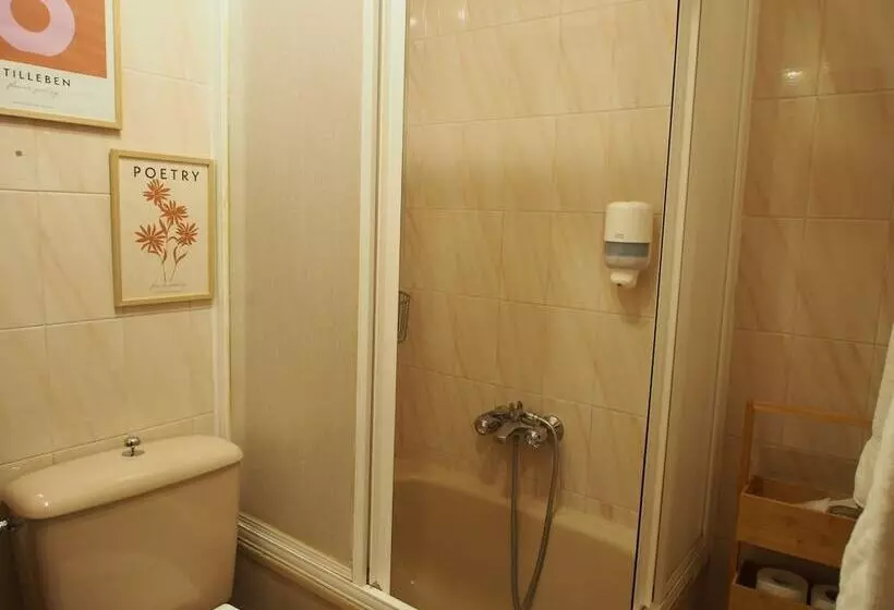 スタンダードシングルルーム, Hostal Remoña