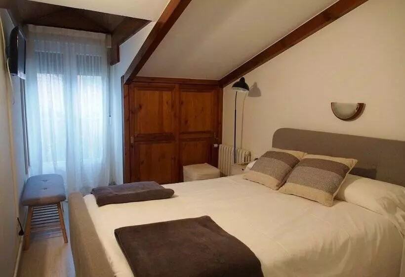 スタンダードシングルルーム, Hostal Remoña