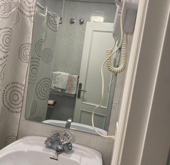 اتاق استاندارد, Albergue Pensión Flavia