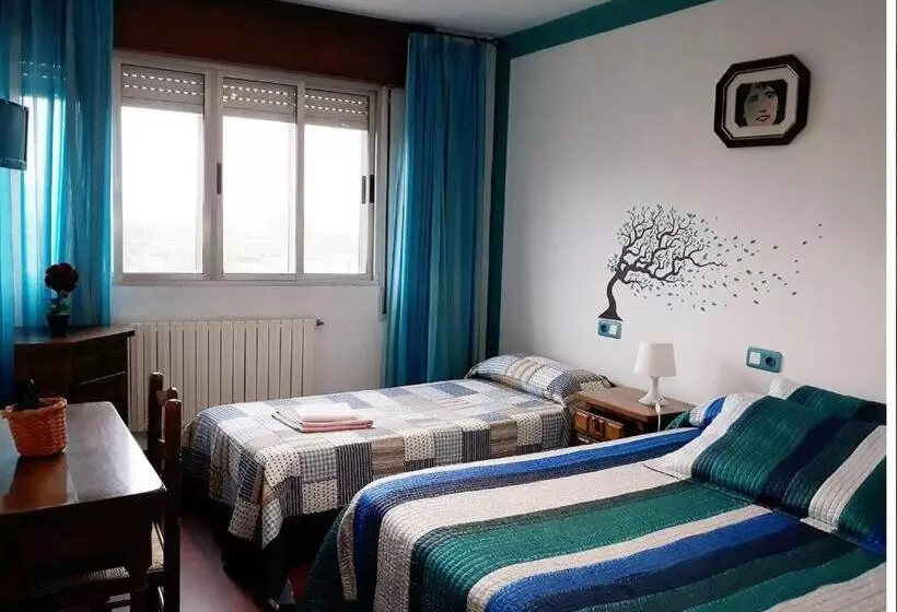 Standard Kolmen Hengen Huone, Albergue Pensión Flavia
