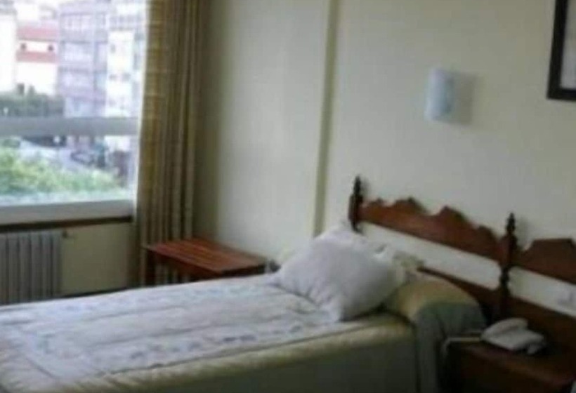 Номер Стандарт, Alda Camiño Inglés