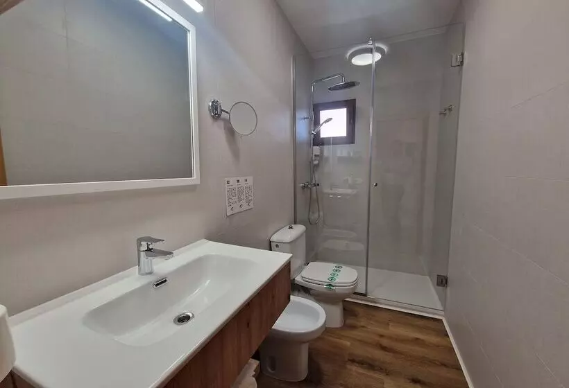 Quarto Estandar, Bodegón