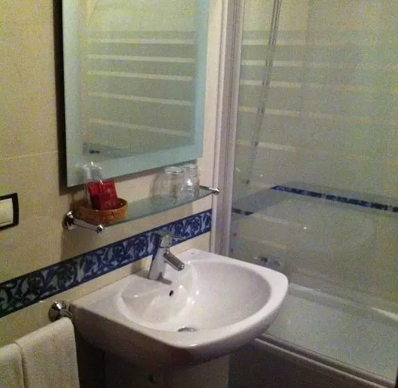 Chambre Deluxe, Celta