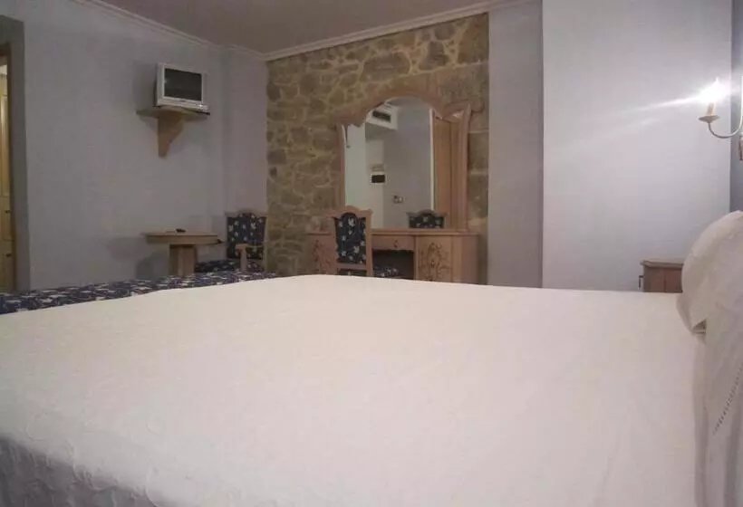Chambre Deluxe, Celta