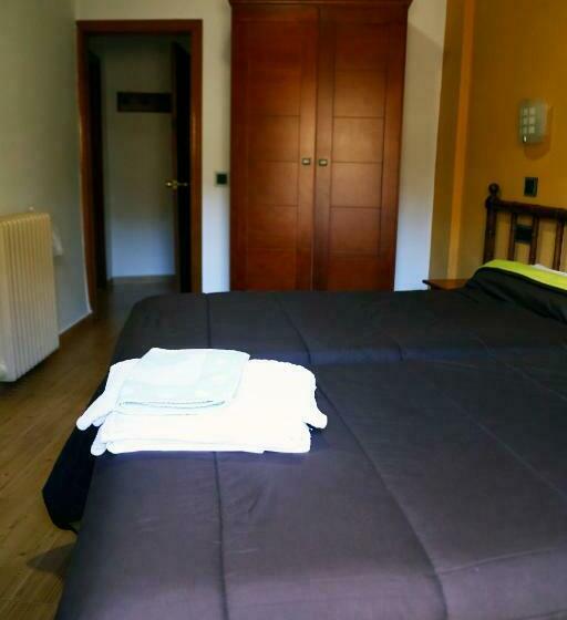 Номер Стандарт, Hostal Muralla