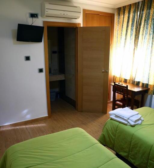 스탠다드 룸, Hostal Muralla