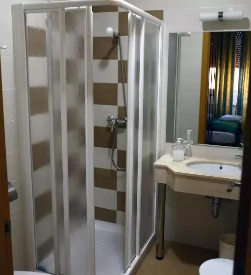 Standart Tek Kişilik Oda, Hostal Muralla