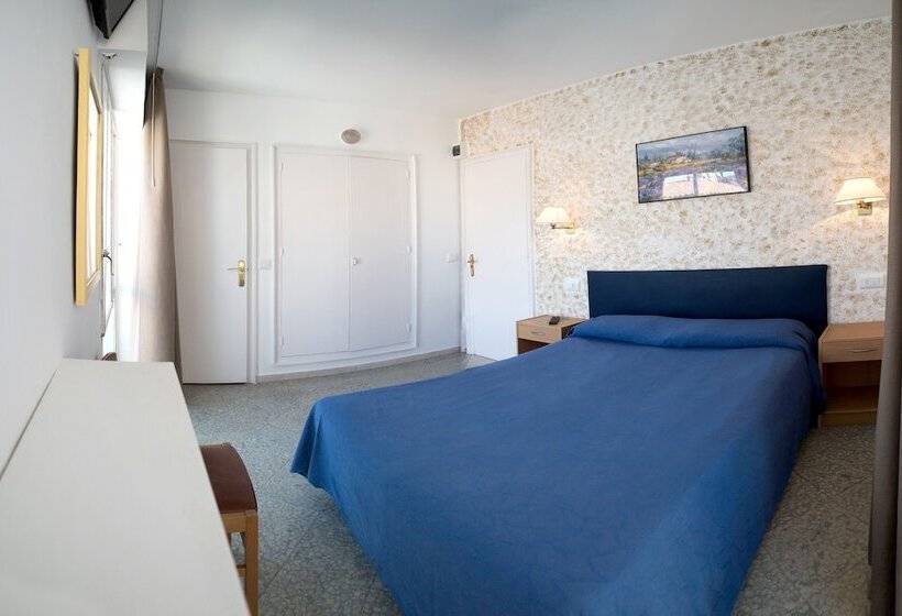 标准单人间, L´hostalet