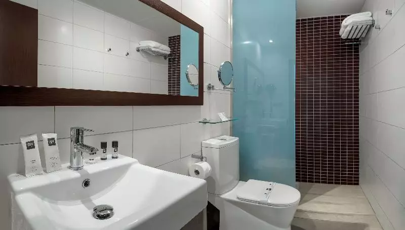 اتاق اکونومی, Rh Portocristo & Wellness