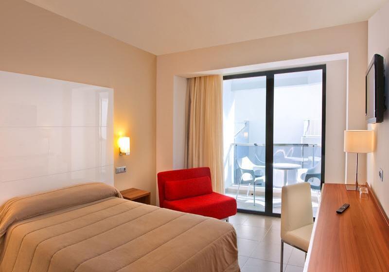エコノミールーム, Rh Portocristo & Wellness
