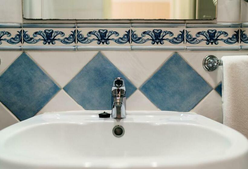 带海景的标准房, Boutique Hotel Mamabels