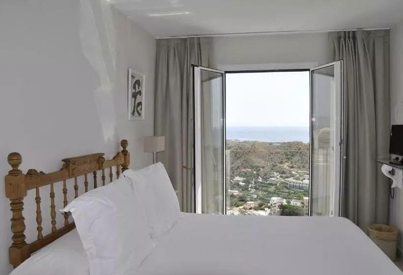 اتاق استاندارد با چشم‌انداز دریا, Boutique Hotel Mamabels