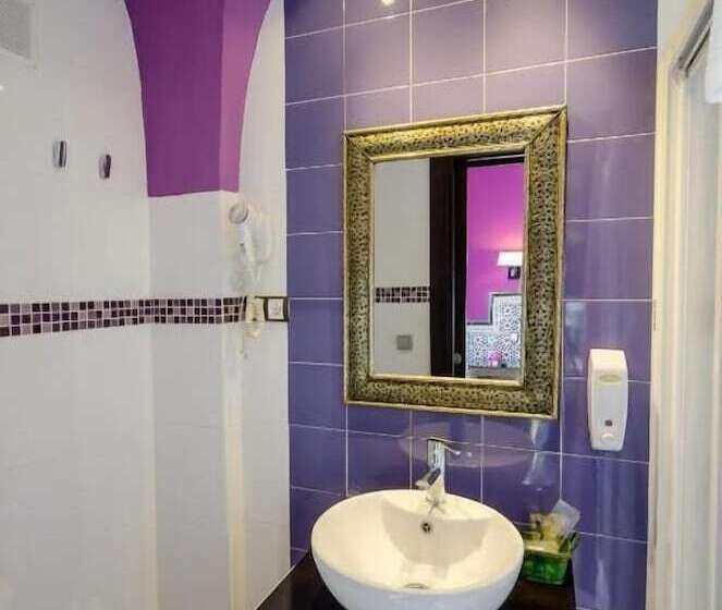 اتاق استاندارد, La Flor De Al Andalus