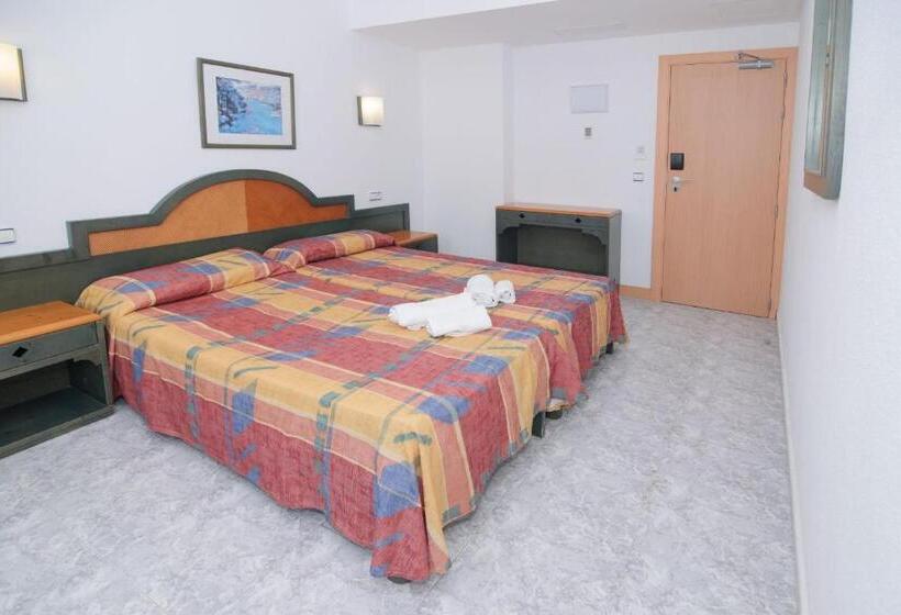 Номер Стандарт Индивидуальный, Hostal Rosalia