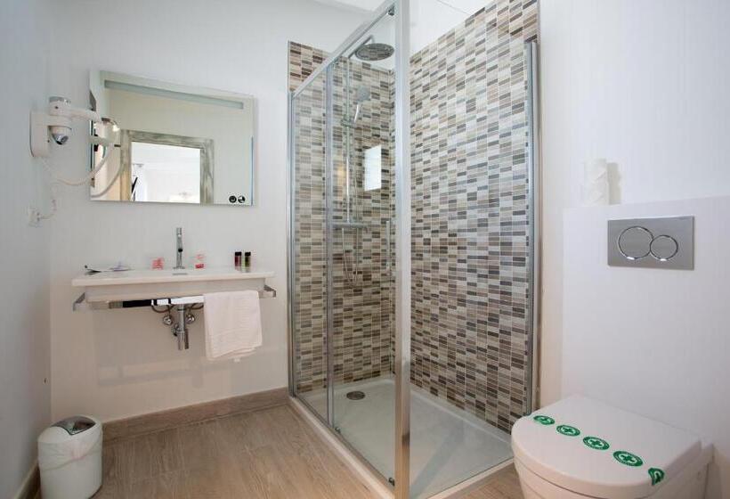 اتاق سوپریور با چشم‌انداز باغ, Rosamar   Emar Hotels