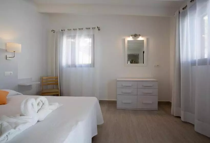 اتاق سوپریور با چشم‌انداز باغ, Rosamar   Emar Hotels
