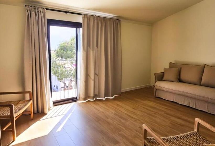 اتاق لوکس با تراس, Santanyi Port