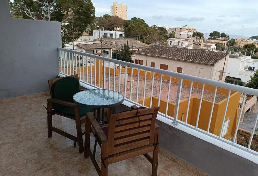 غرفة قياسية إطلالة جانبية علي البحر, Hostal Bélgica