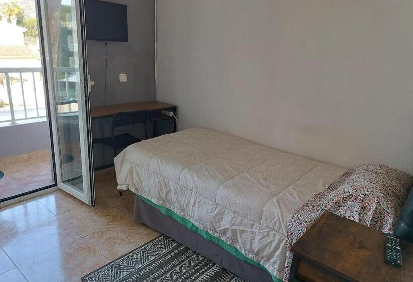 غرفة قياسية فردية, Hostal Bélgica