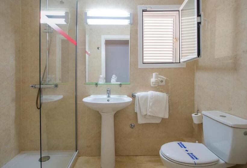 스탠다드 룸, Hostal Costa Blanca