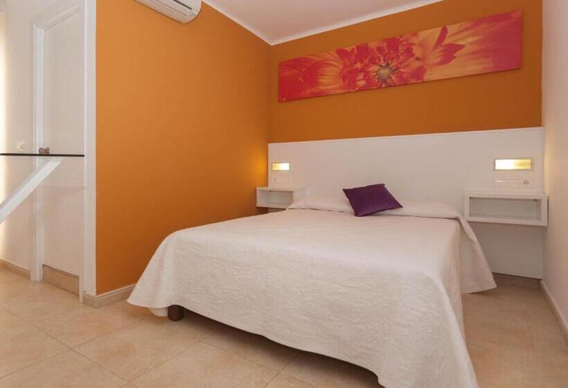 스탠다드 룸, Hostal Costa Blanca