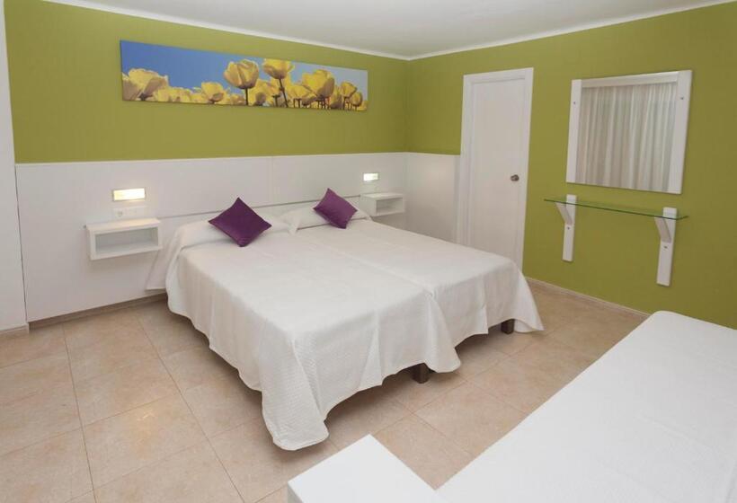 스탠다드 룸, Hostal Costa Blanca