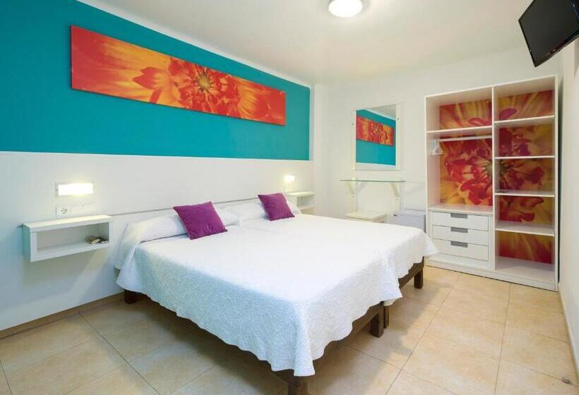 스탠다드 룸, Hostal Costa Blanca
