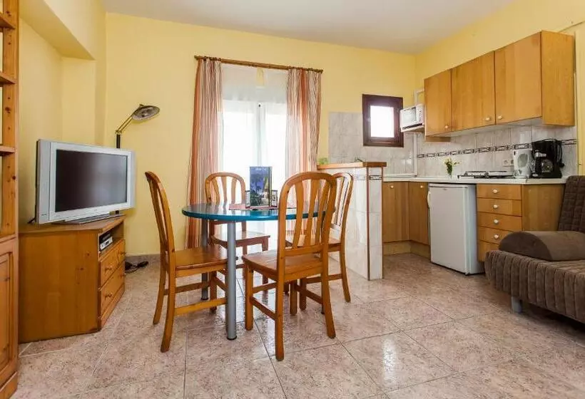 اتاق سوپریور, Hostal Doris Adults Only