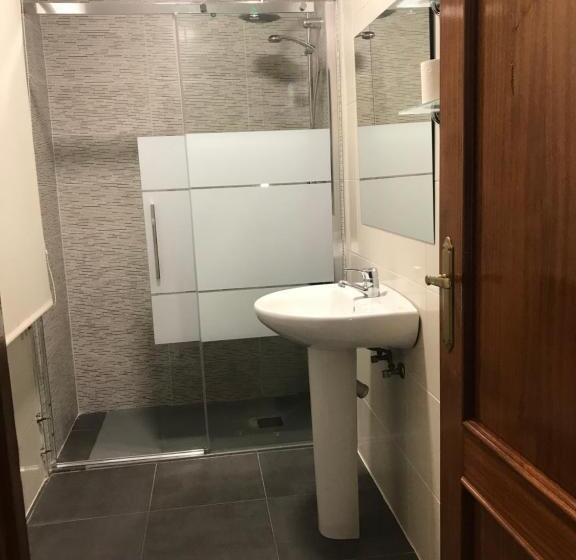 スタンダードルーム, Hostal Imperio