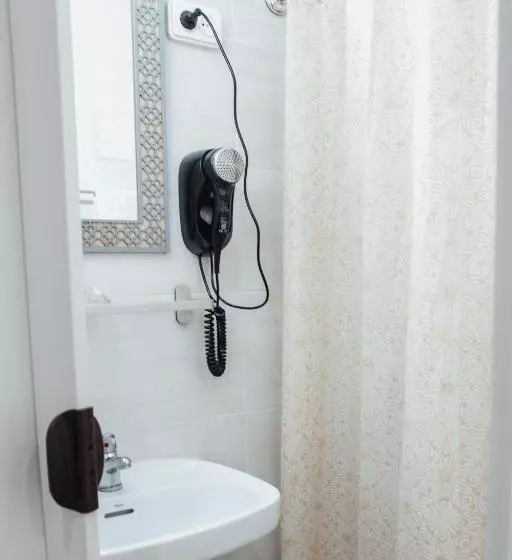 バスルーム共有のシングルスタンダード, Hostal Ruta De Francia