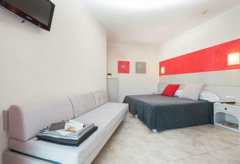 バルコニー付きスタンダードトリプルルーム, Playas del Rey