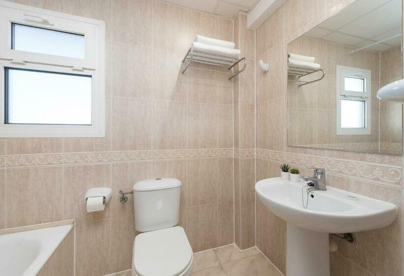 バルコニー付きスタンダードトリプルルーム, Playas del Rey